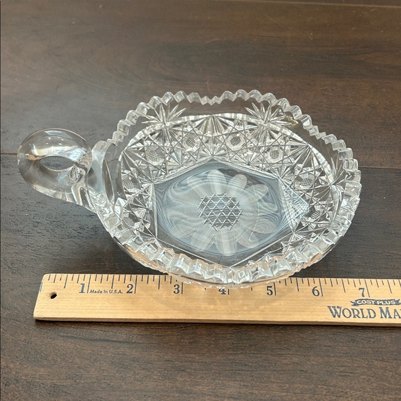 Vintage American Brilliant Clear Crystal Cut Glass Sawtooth Rim W/Handle - Picture 2 of 2